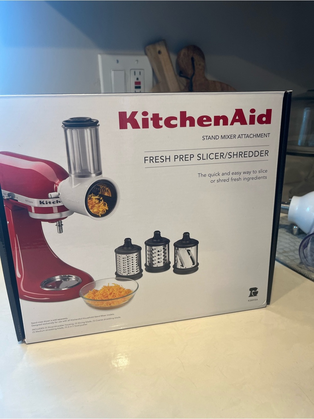 KitchenAid Fresh Prep Slicer/Shredder Attachment in Red and White